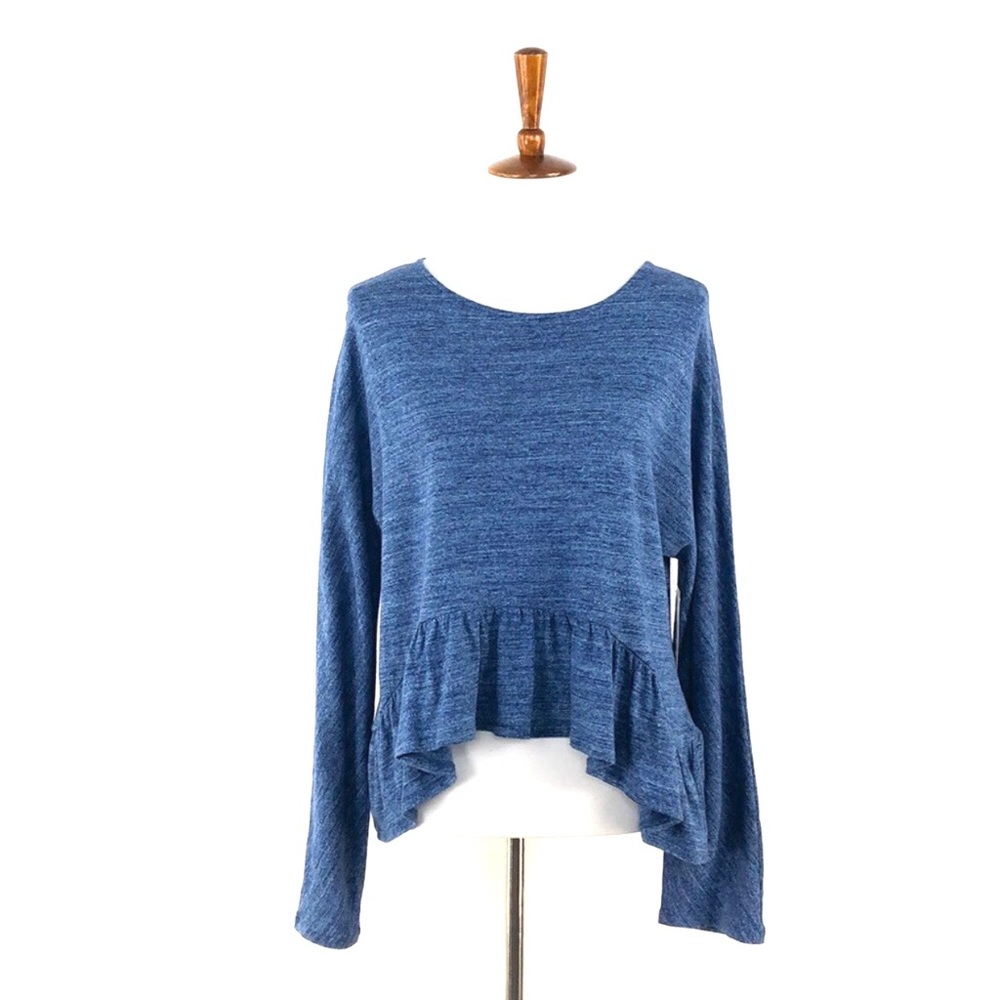 Max N Chester Blue Ruffle Hem Peplum Style Top, Size 6